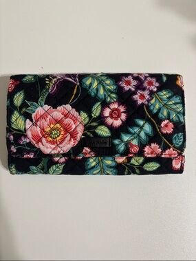 Vera Bradley Tangerine Twist Wallet 8”w x 5” h